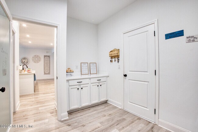 Building Photo - 94242 Goodwood Dr