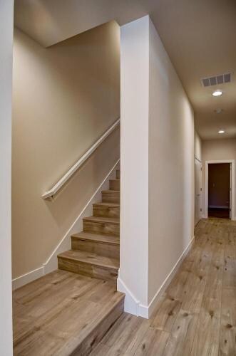 Building Photo - 2518 W Addison St