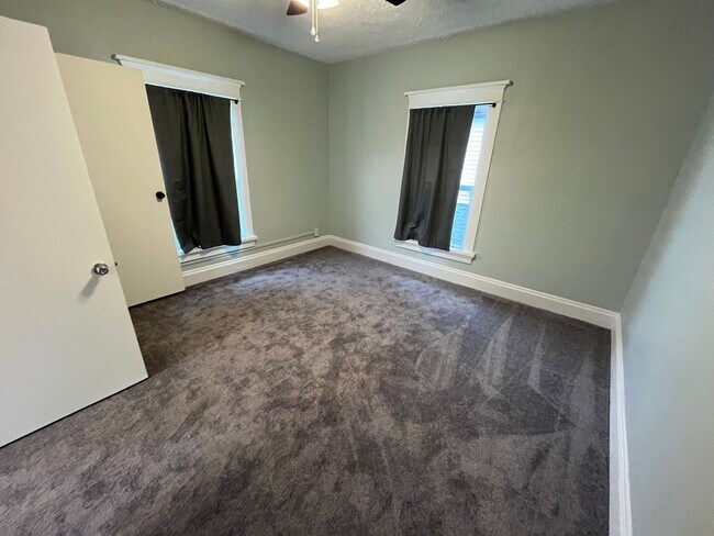 Building Photo - 1513 Alabama St