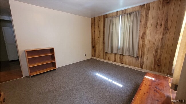 Building Photo - 6 Balzac Ct