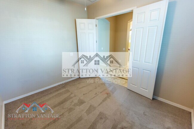 Building Photo - 4179 E Cynthia St