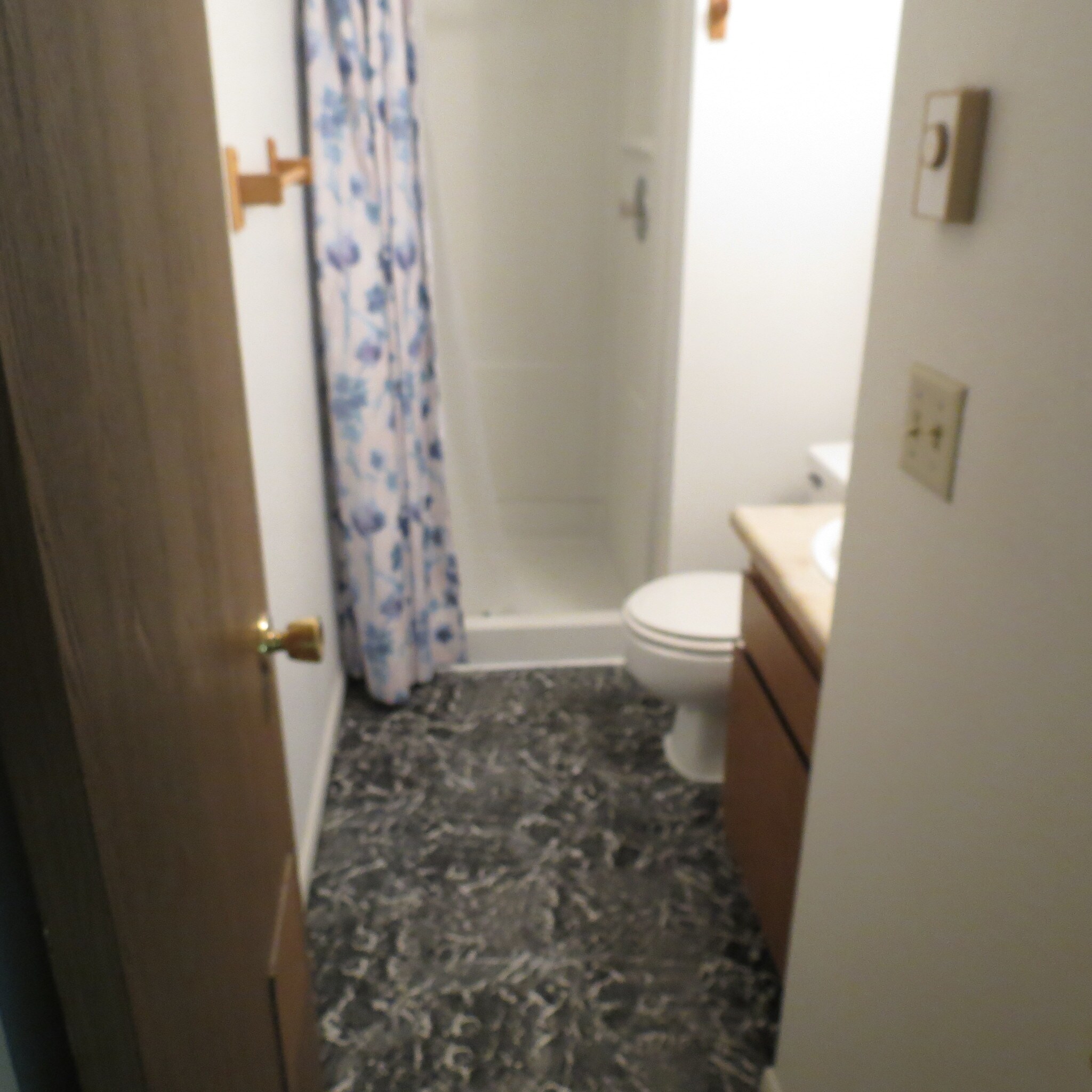 Building Photo - 1630 S Von Elm St