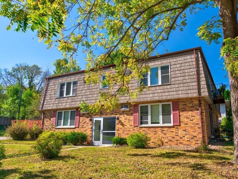 Building Photo - 7203 Fortune Dr