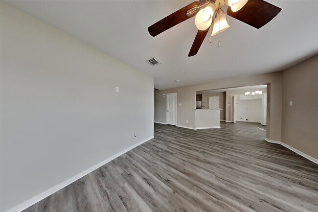 Building Photo - Dorsey Lane, Pearland, TX 77584 - 3 BR 2 BA single-family home