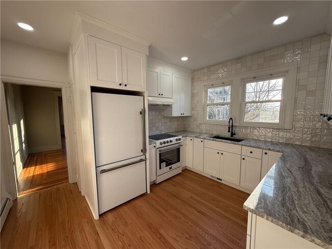 Building Photo - 29 Braman St