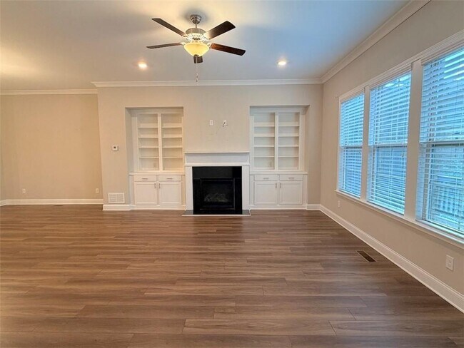 Building Photo - 4995 Shay Town Ln