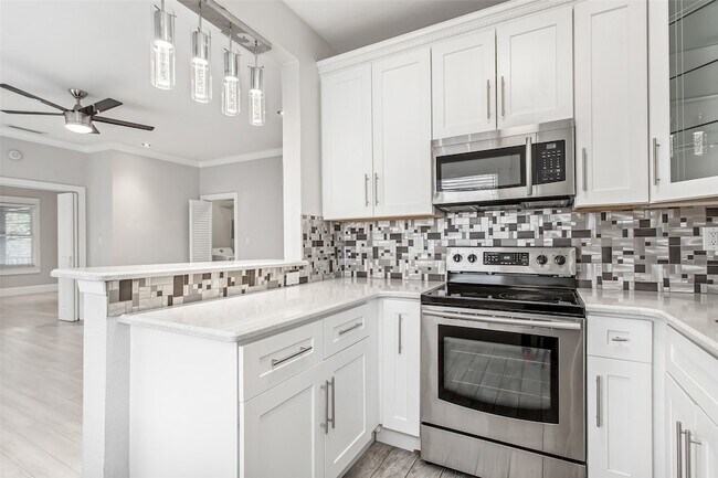 Building Photo - 4719 Junius St