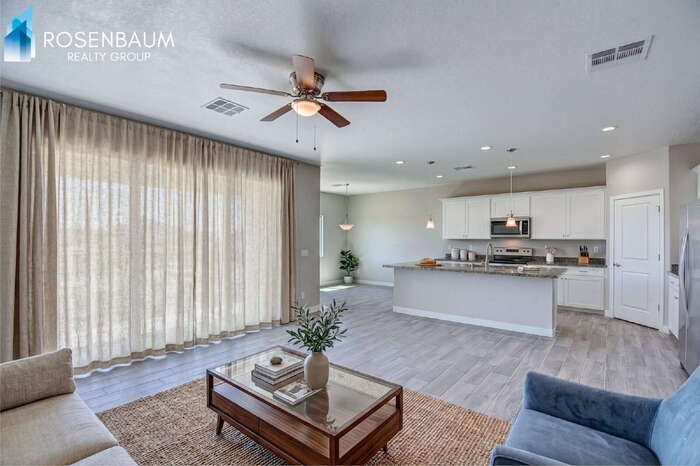 Building Photo - 10261 W Concordia Dr