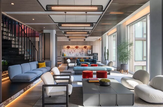 Building Photo - 50 Orchard St