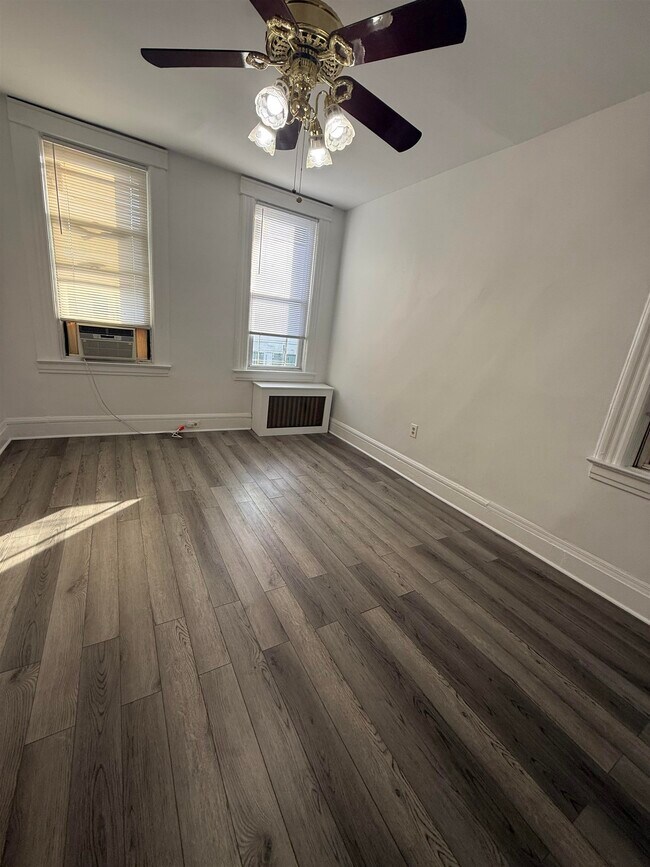 Building Photo - 75 Liberty Pl