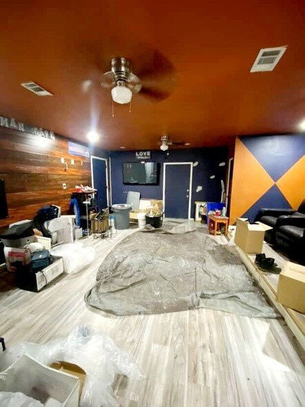 Building Photo - 1045 Pepperidge Dr