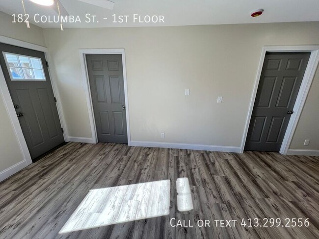 Building Photo - Completely Remodeled 3 Bedroom, 1st Floor ...