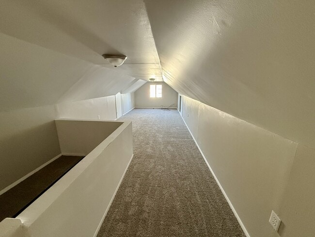 Building Photo - 4607 Channing Ln