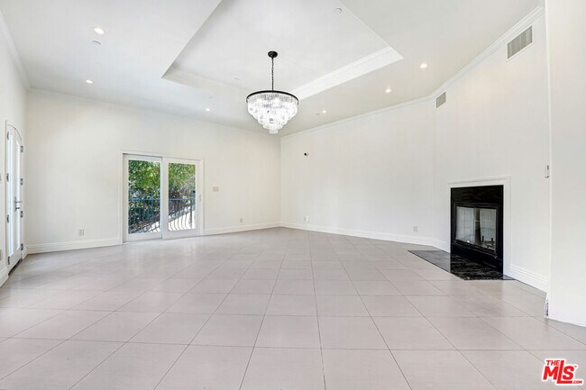 Building Photo - 4156 Sunswept Dr
