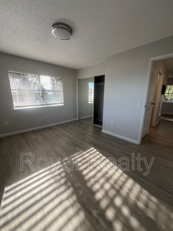 Building Photo - 95-1015 Kaapeha Street