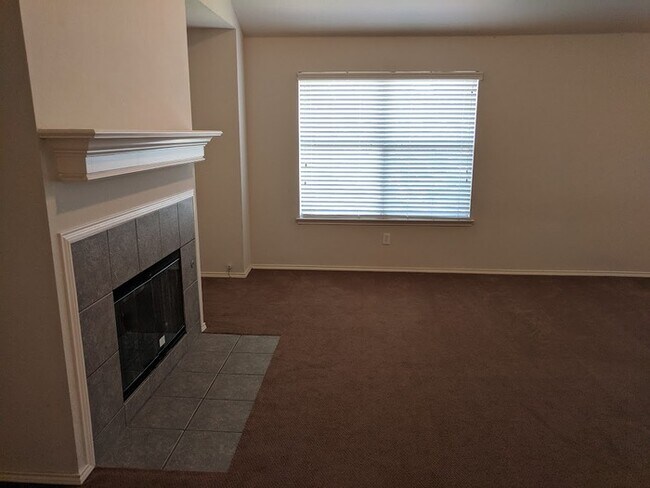 Building Photo - Charming 4 beds 3 baths in Frisco