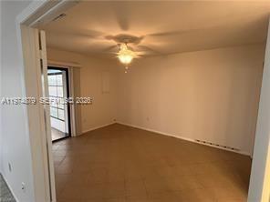 Building Photo - 1041 River Run