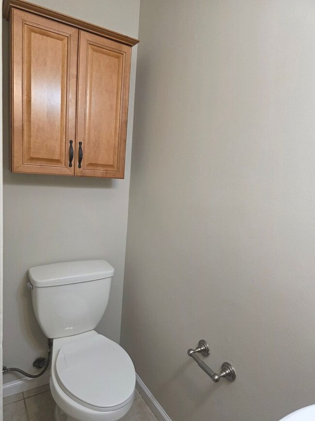 Building Photo - Twin Home in Saddlebrook
