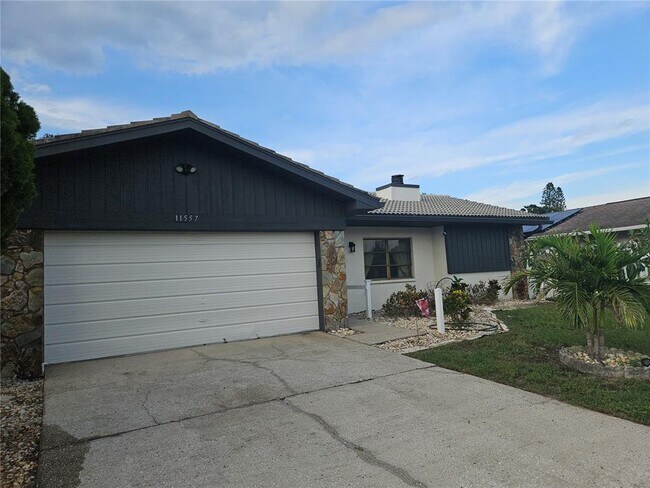 Building Photo - 11557 124th Terrace N