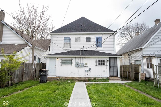 Building Photo - 238 N Beville Ave