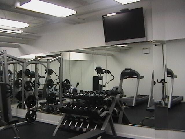Exercise Rooms - 2000 N Lincoln Park W