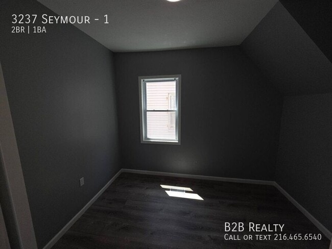Building Photo - 3237 Seymour-1