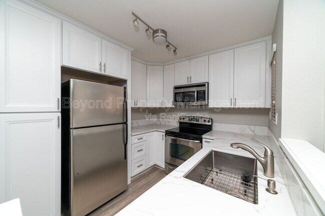 Building Photo - 12191 Cuyamaca College Dr E