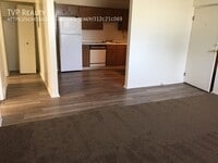 Building Photo - 1259 1/2 E Erie Ave