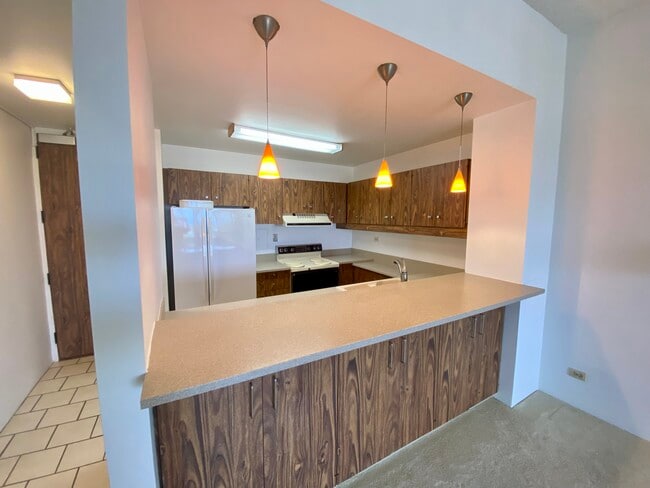 Building Photo - Mott Smith Laniloa #PH-3