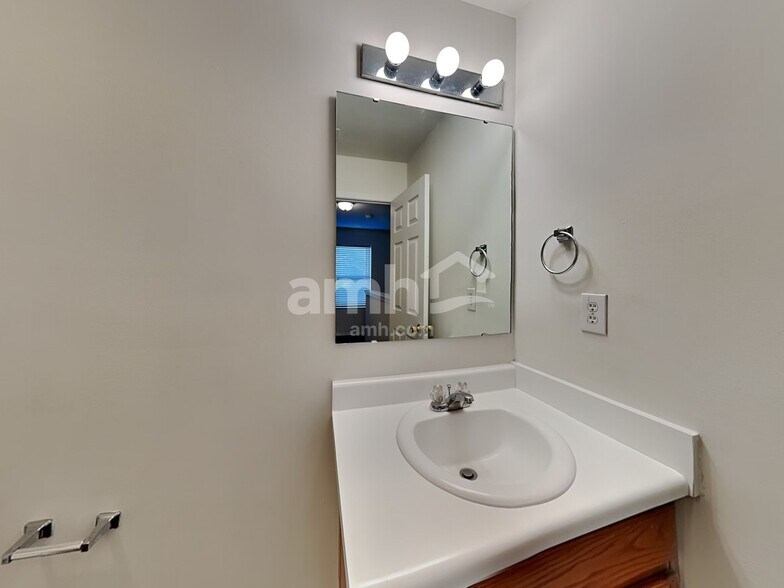 Building Photo - 3104 Asheton Grove Ct