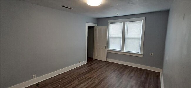 Building Photo - 120 Fulkerson St