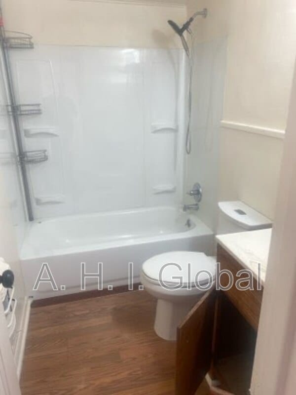 Building Photo - 4624 S Bonham St