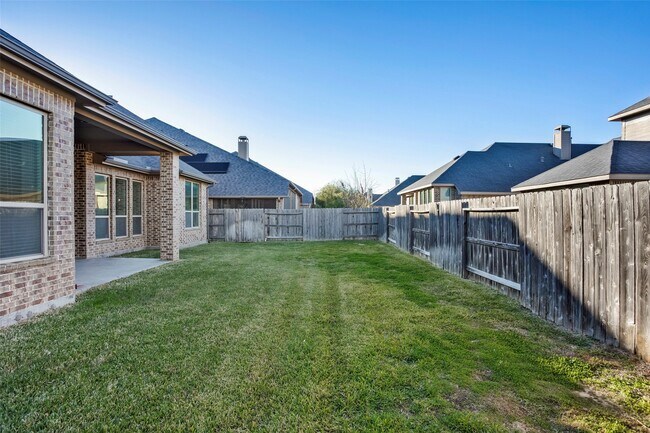 Building Photo - 29110 Davenport Dr