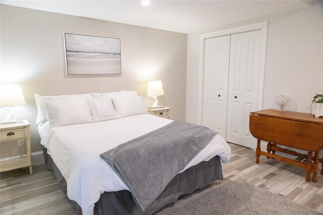 Building Photo - 331 Magellan Dr