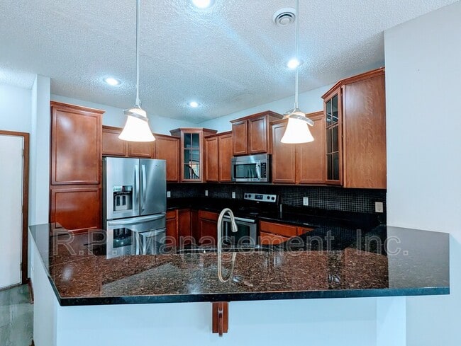 Building Photo - 3352 Hazel Trail