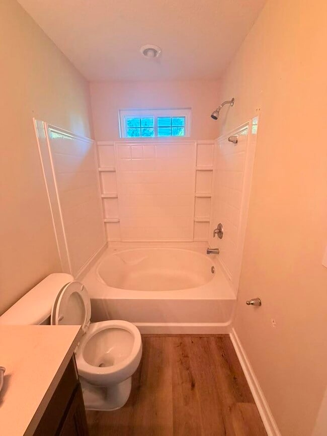 Building Photo - 1544 Biscayne Bay Dr