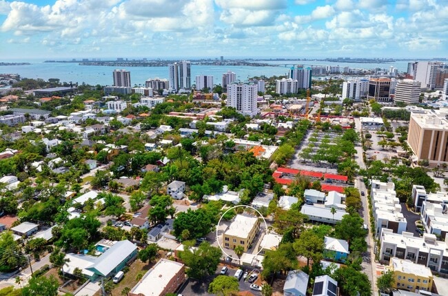 Building Photo - CHARMING 1 BEDROOM, 1 BATHROOM 1925 SPANISH MEDITERANEAN HOME LOCATED IN THE HIGHLY SOUGHT AFTER ...