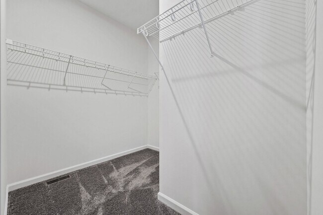 Building Photo - BRAND NEW Townhome located in Westside Ben...