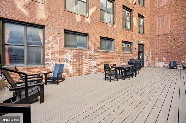 Building Photo - 1147 N 4th St