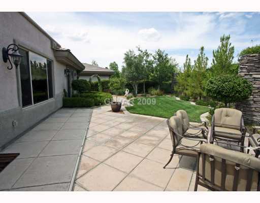 Building Photo - **WONDERFUL SINGLE STORY HOME IN GUARD GAT...