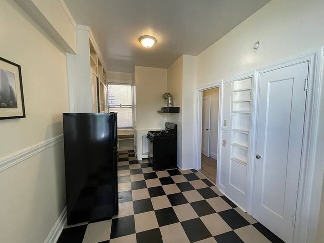 Building Photo - Outside Leasing - 353-355 Columbus Avenue