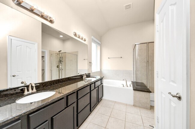 Building Photo - 3058 Winterberry Ln