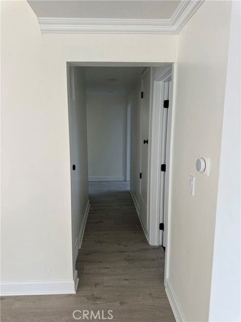 Building Photo - 9511 Hayvenhurst Ave