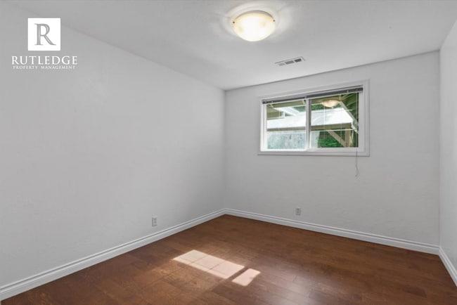 Building Photo - 4080 Rock Way