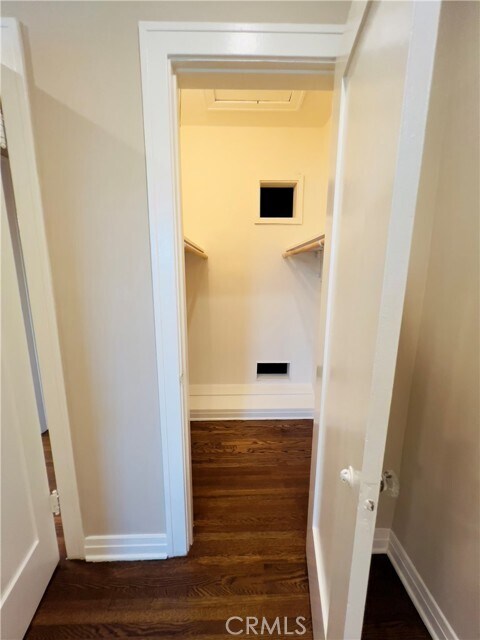 Building Photo - 656 W 117th St
