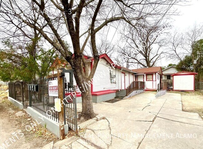 Building Photo - 107 Jesus Alley