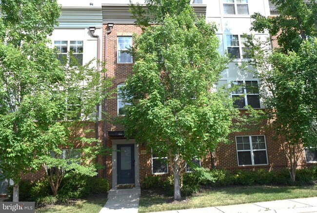 Building Photo - 22447 Verde Gate Terrace