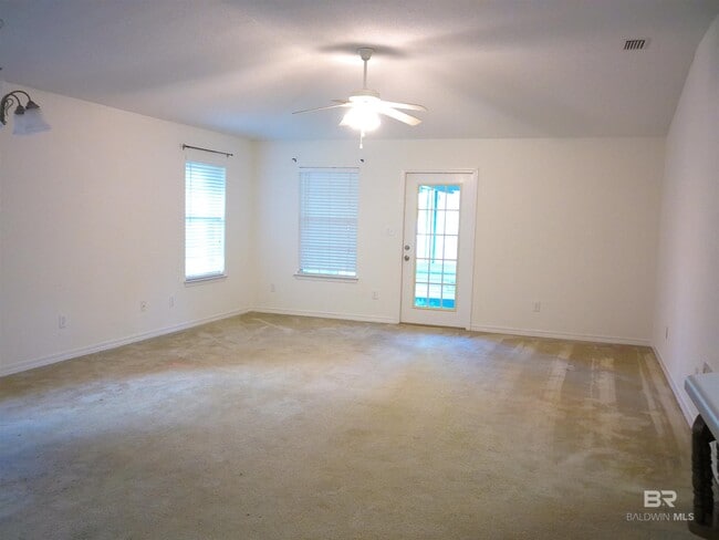 Building Photo - 108 Davison Loop