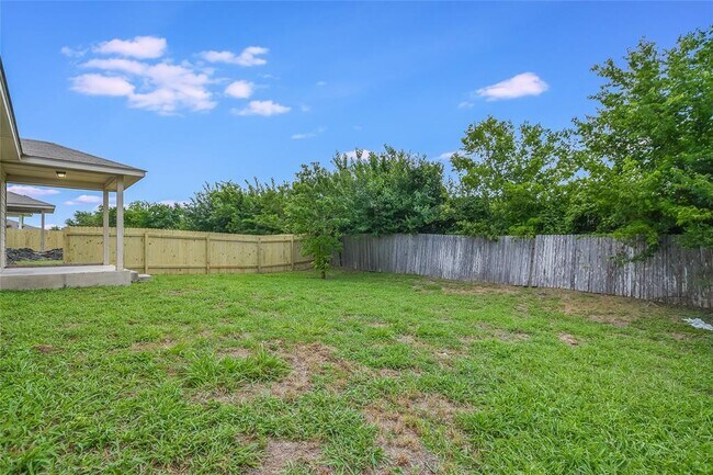 Building Photo - 18612 Great Falls Dr