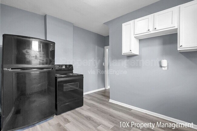 Building Photo - 1292 Atcheson St